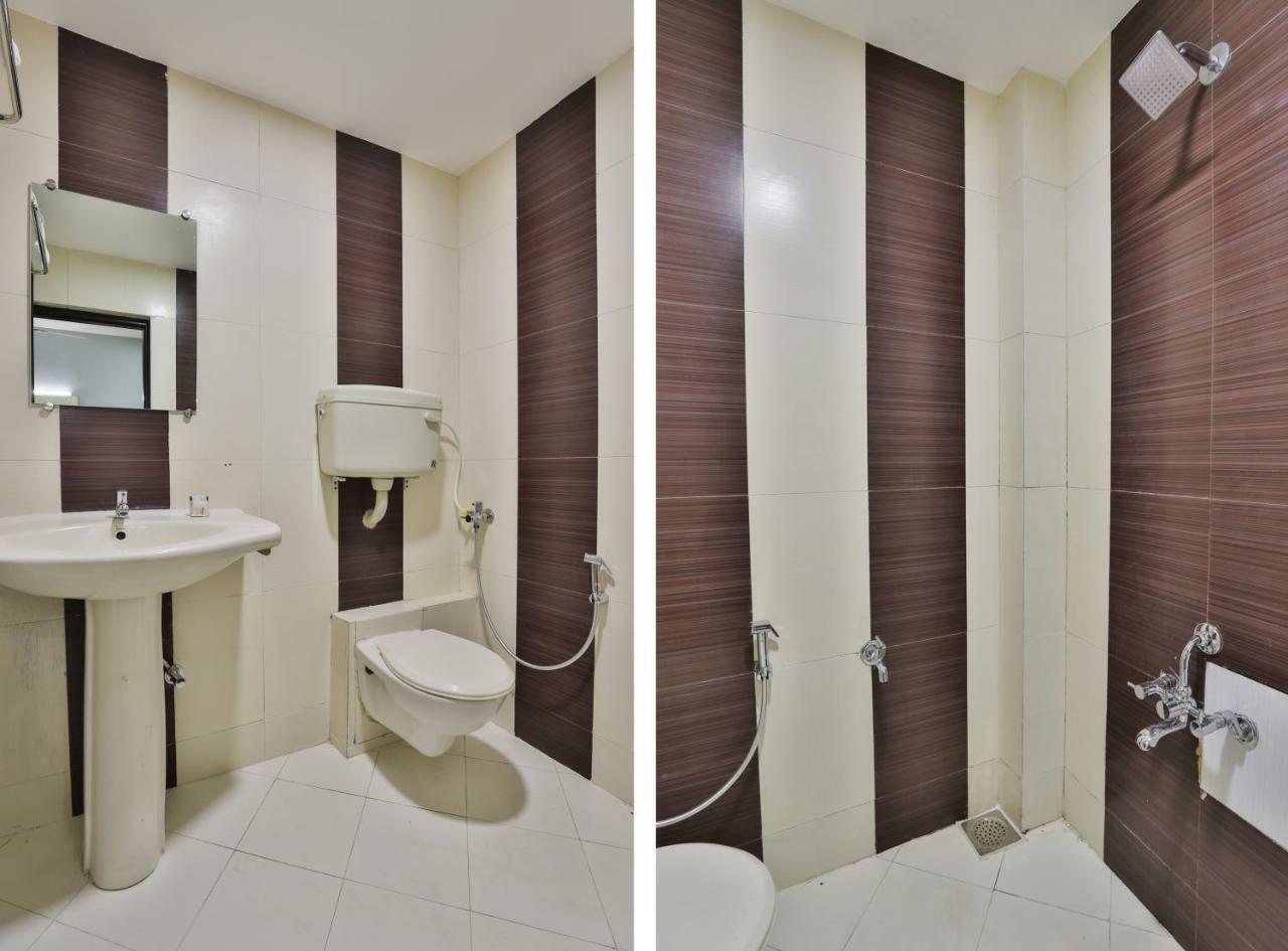 Oyo Flagship 19003 Hotel Rudra Mahal Αχμπανταμπάντ Εξωτερικό φωτογραφία