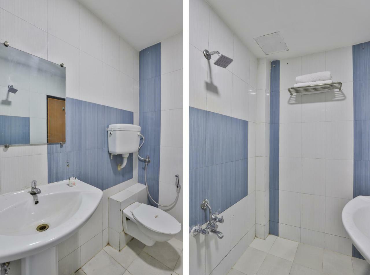 Oyo Flagship 19003 Hotel Rudra Mahal Αχμπανταμπάντ Εξωτερικό φωτογραφία